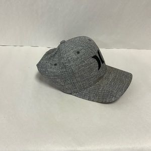 Hurley phantom hat